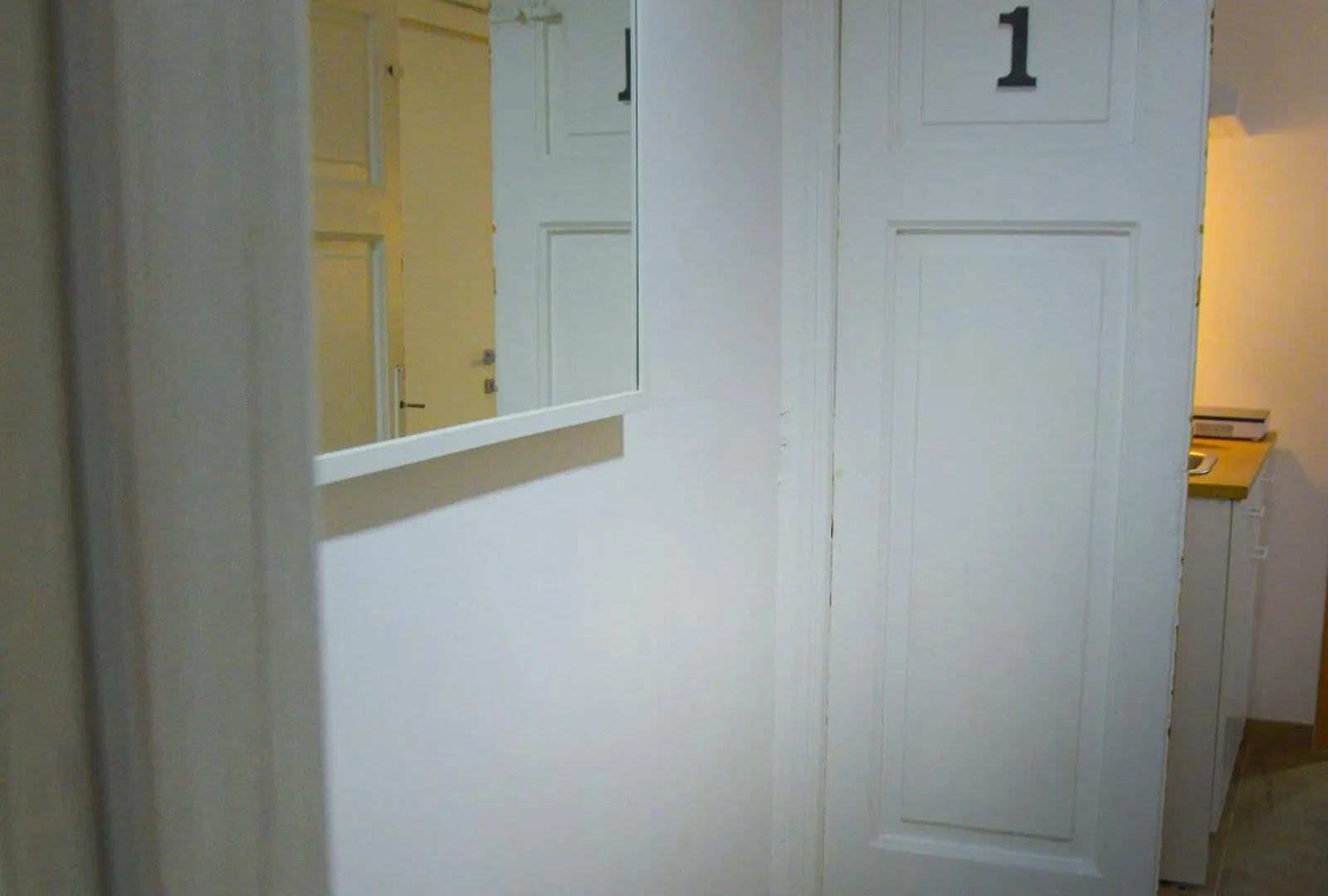 Manzoni 10 Apartament 巴里