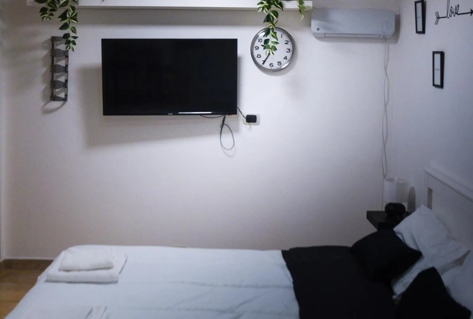 Manzoni 10 Apartament 巴里